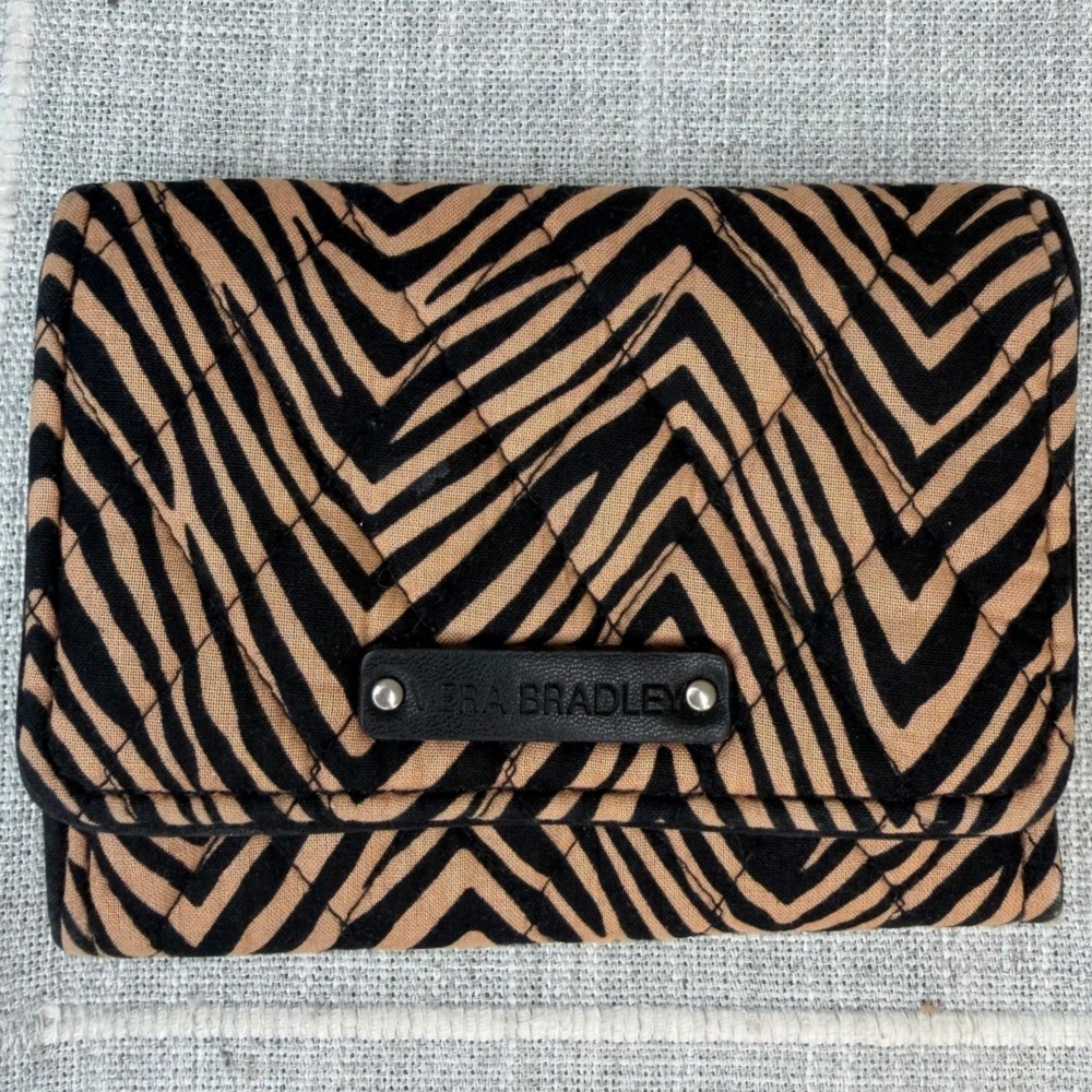Vera Bradley Petite Tri Fold Wallet Zebra Print Black Cream Quilted